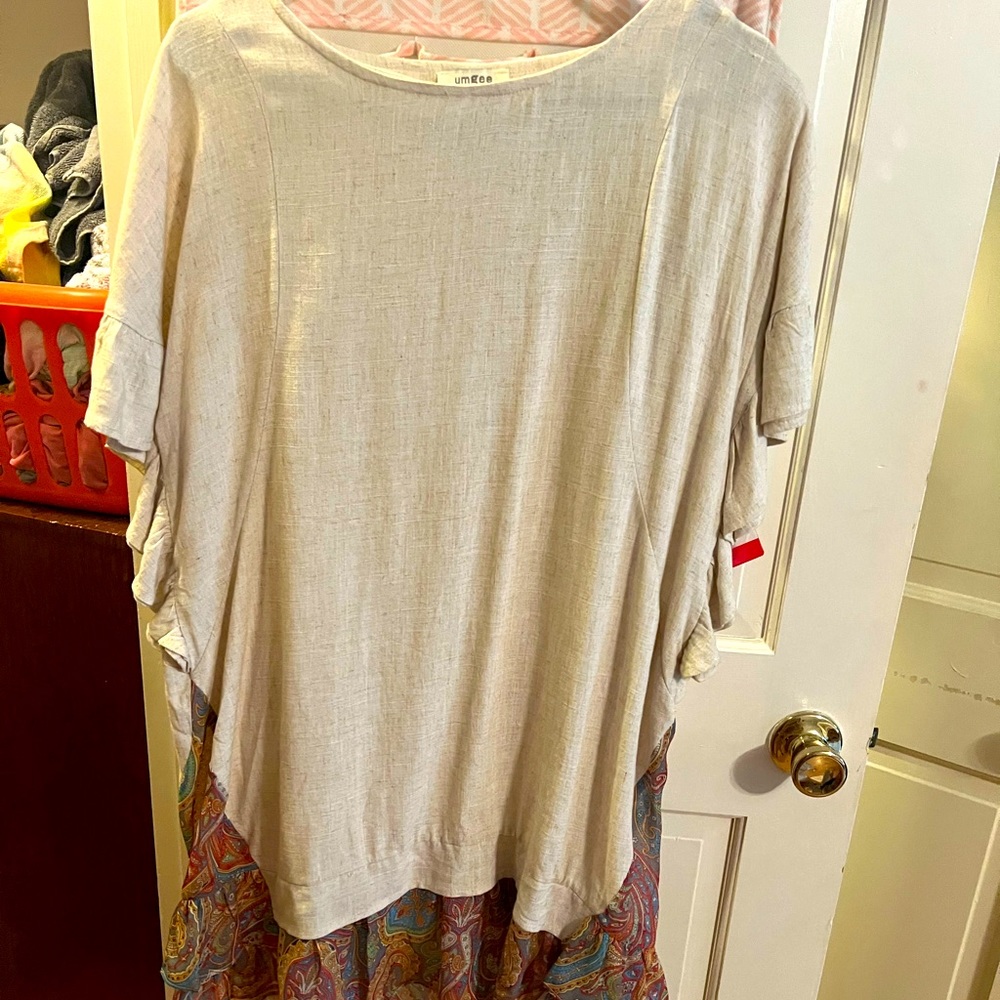 Umgee brand size small tunic